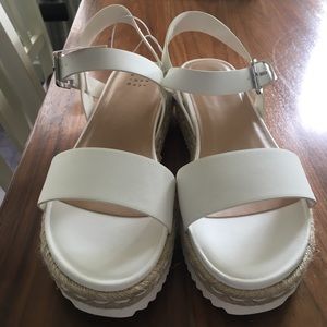 Brand new platform espadrilles sandals